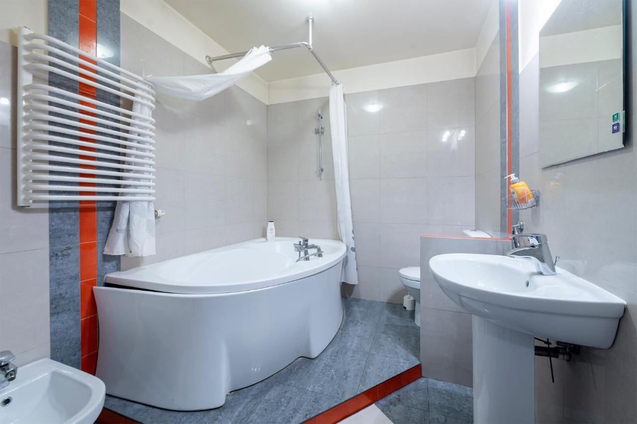 Essence Of Lodz-145M!Central-Secured-Comfy18Ppl!&Freeparking Extérieur photo